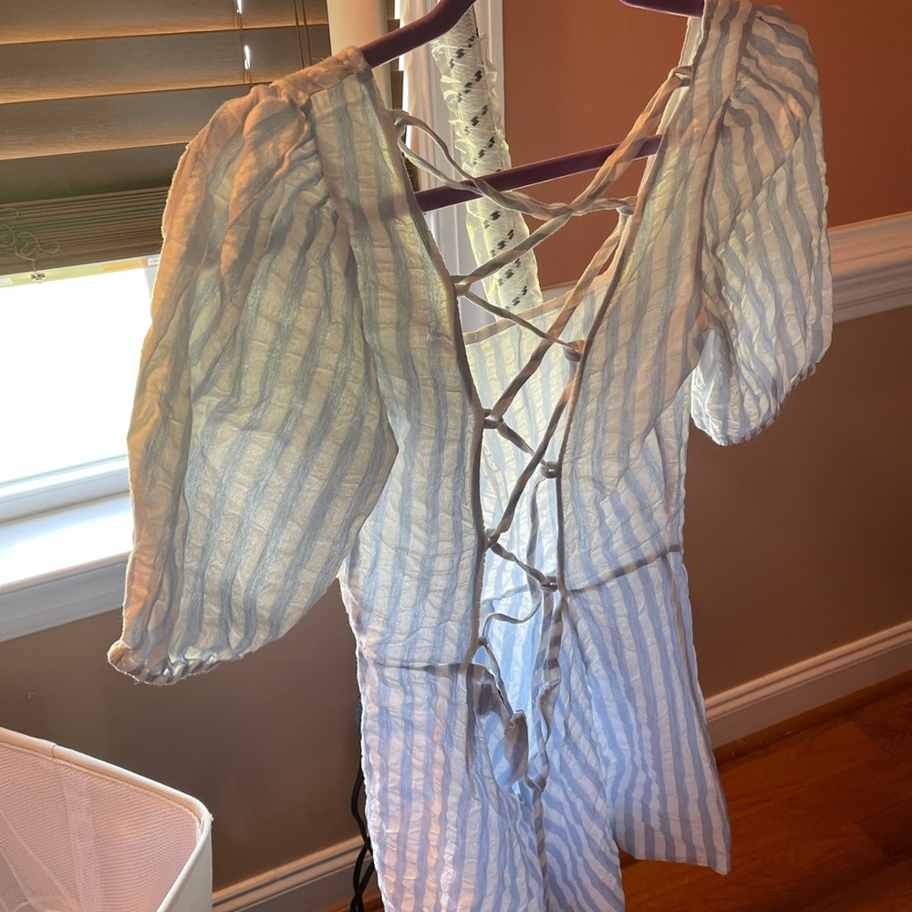 Romper - Picture 3 of 4